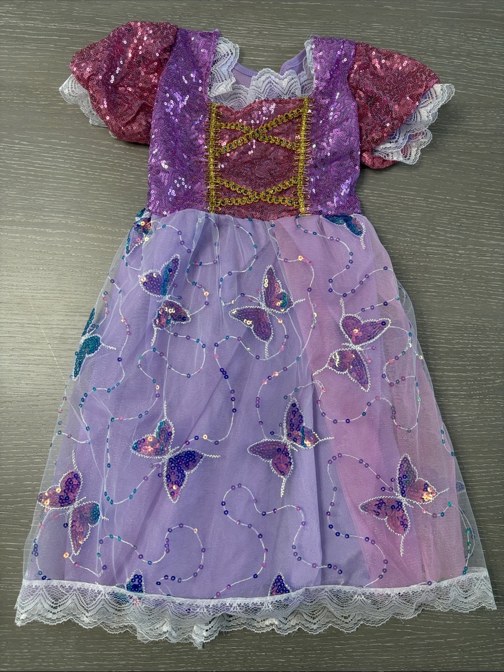 Girls dress up Rapunzel dress